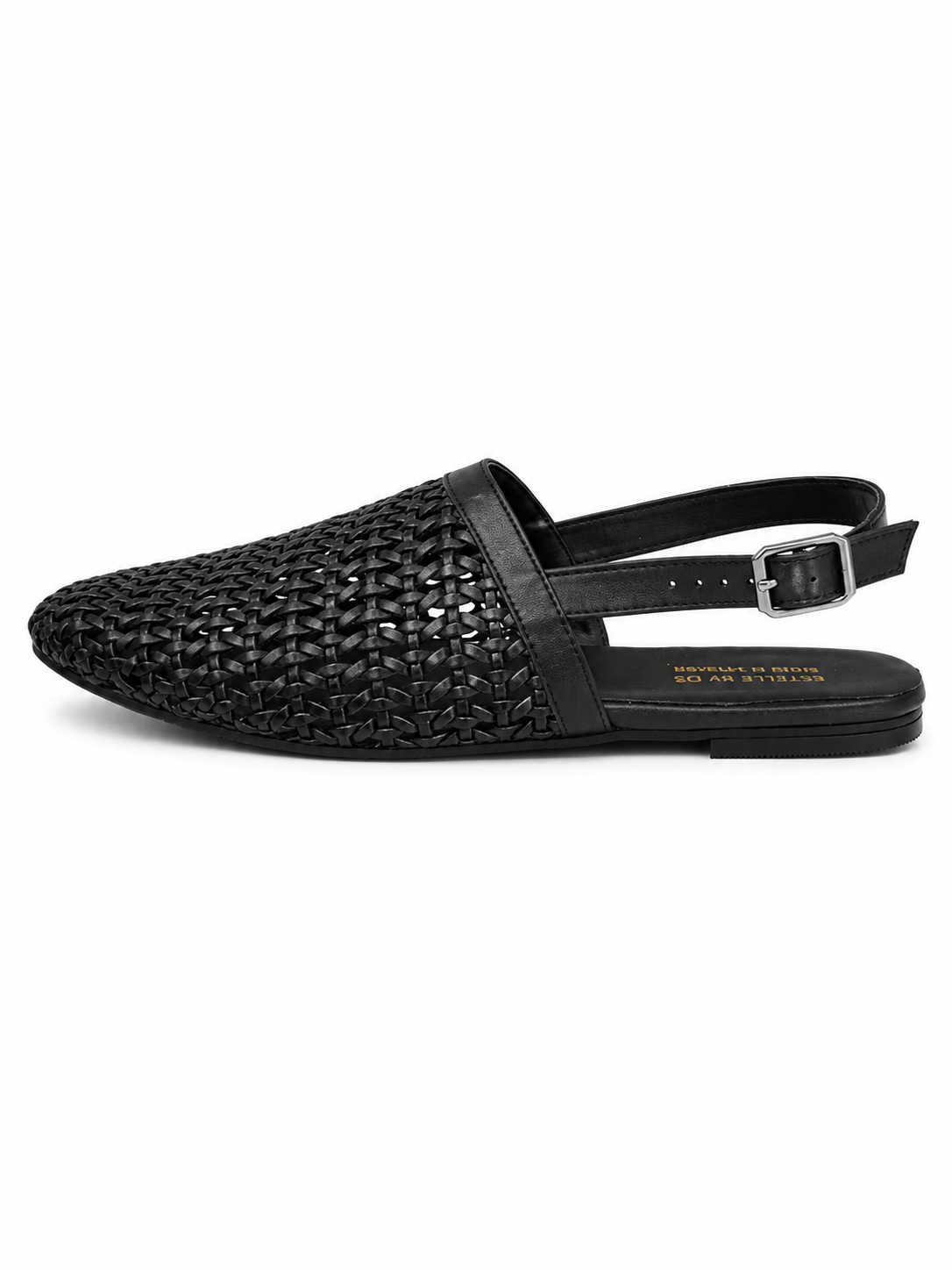 Flats sandals